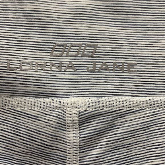 LORNA Jane leggings side pockets booty support gray fine stripe women’s - Picture 3 of 12